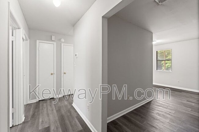 Photo - 1916 Richmond Ave Unit A