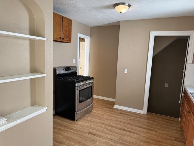 Photo - 19357 Blackstone St