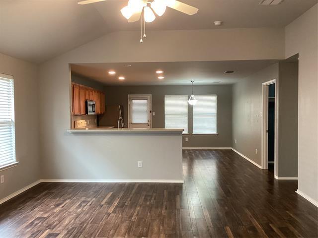 Photo - 4204 Silverwood Trail