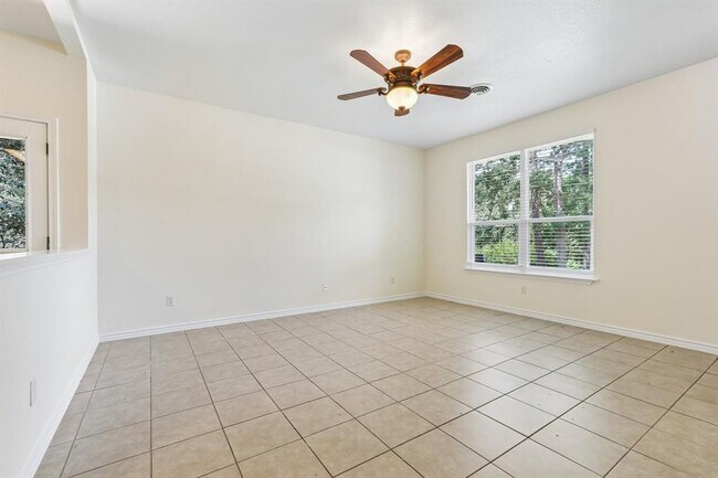 Photo - 133 N Kanaio Dr