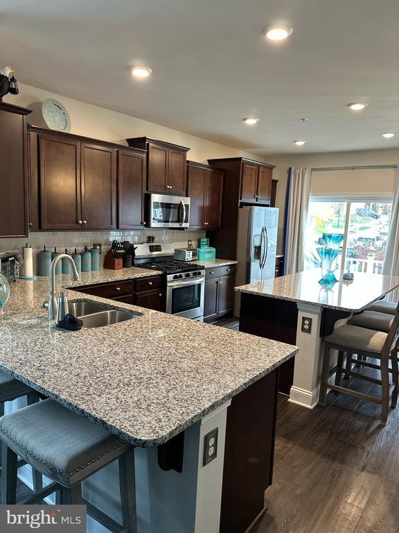 Photo - 9752 Orkney Pl