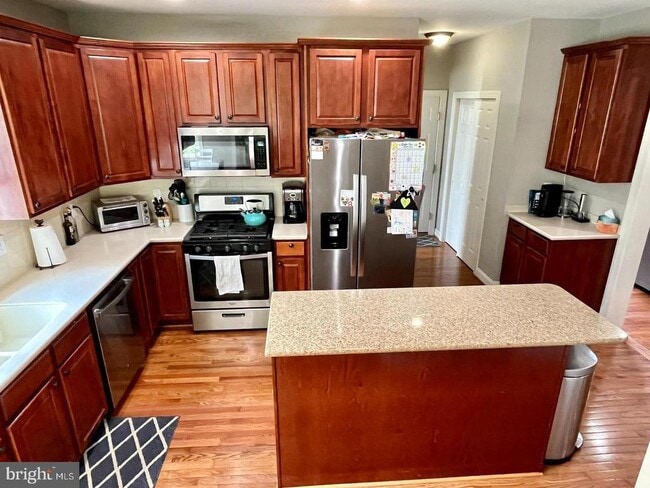 Photo - 204 Windham Dr