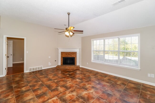 Photo - 8648 Tropicana Dr N