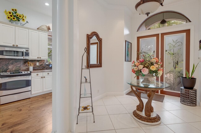 Photo - 6763 Rothschild Cir