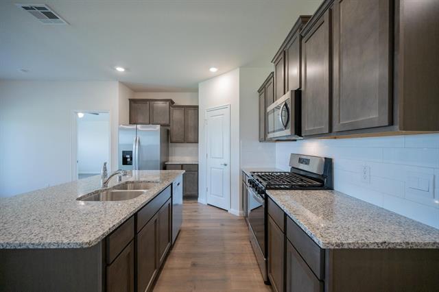 Photo - 1609 Grand Villa St