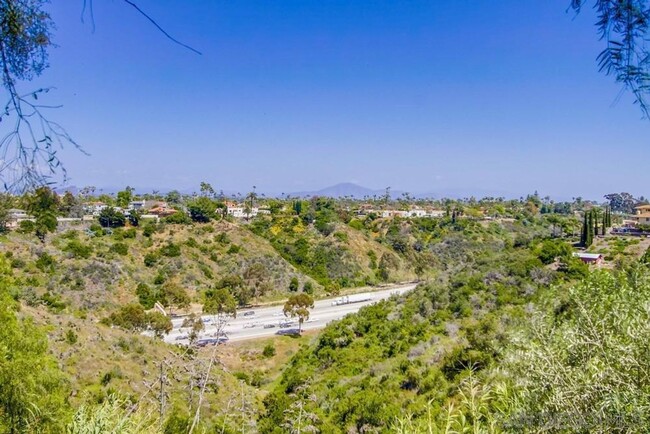 Normal Heights - North of Adams Avenue - S... - Normal Heights - North of Adams Avenue - S... House