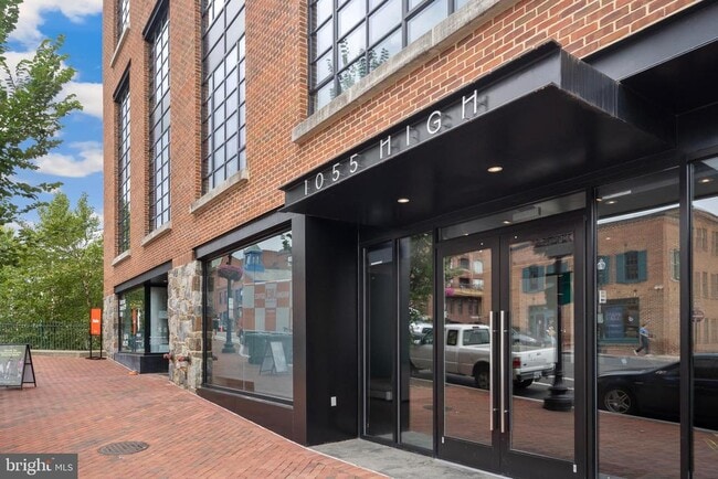 Photo - 1055 Wisconsin Ave NW Unidad 4E