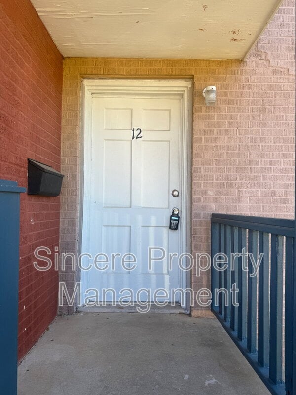 Photo - 1931 NE 25th St Unidad Apt. 12