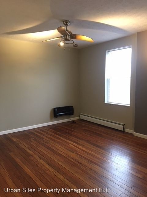 Photo - 2716 Woodburn Ave