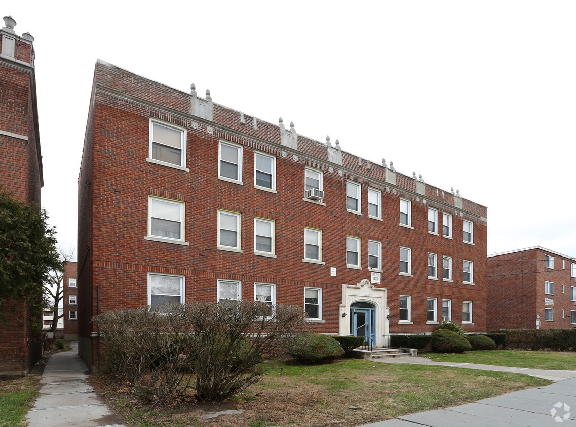 Primary Photo - 22 Evergreen Avenue