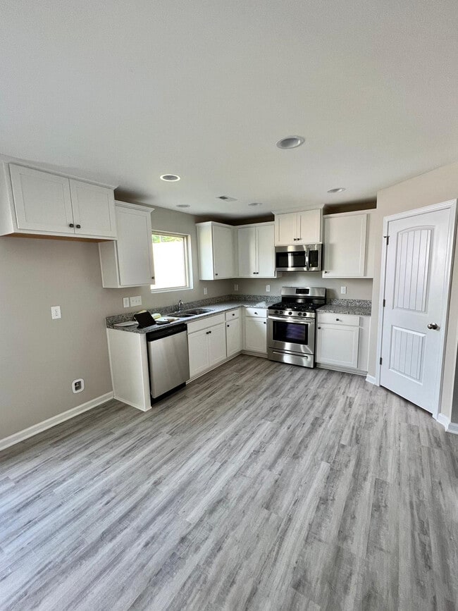 Room in House on Slippery Elm Dr