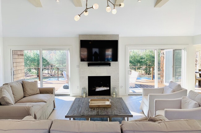 Photo - 20 Quarty Ct