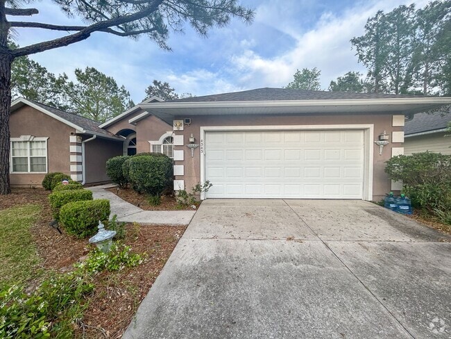Building Photo - Beautiful 4/2 in Capri Rental