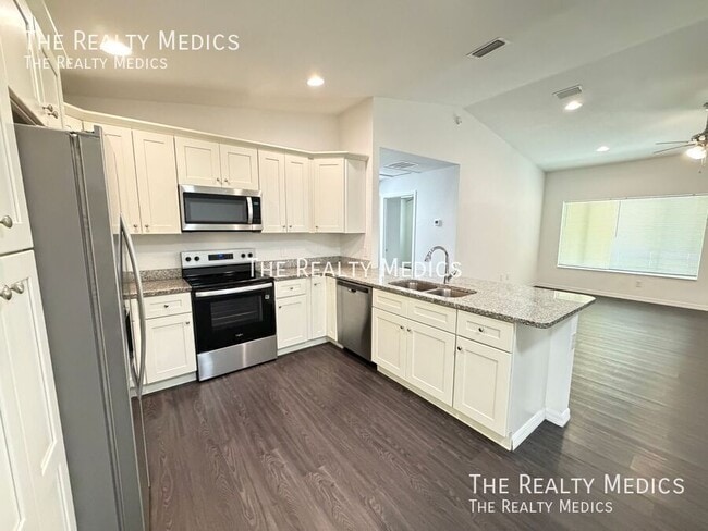 303 Sequoia Dr