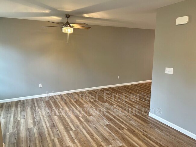 Photo - 905 Gardner St Unit B