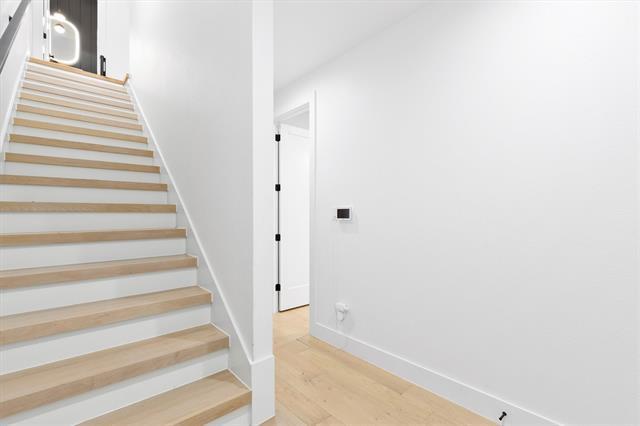 Photo - 1147 N Madison Ave