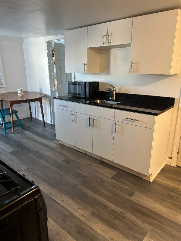 Photo - 21 M St Unit 4