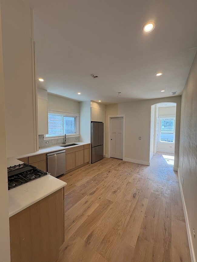 Photo - 1822 N Kimball Ave