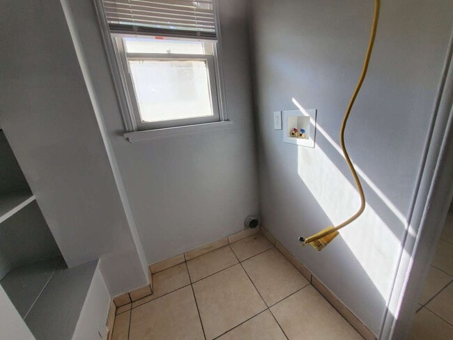 Área de lavandería - 8845 Alcott St Unidad 8849.5