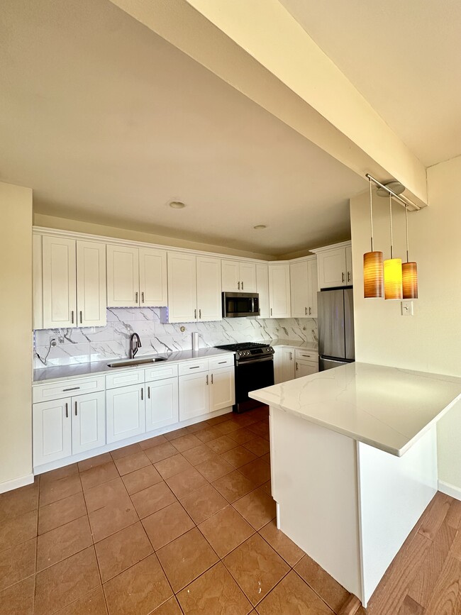 Photo - 1820 Unionport Rd Unidad #3