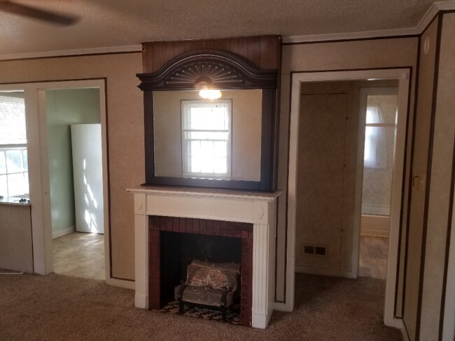 Photo - 4020 E Whitney Ln