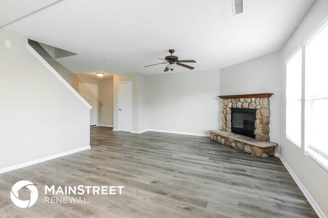Photo - 3053 W Meadowbend Ln