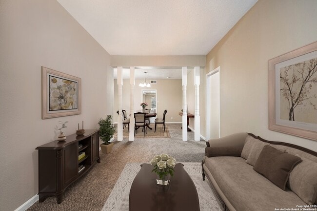 Photo - 1819 Babcock Rd