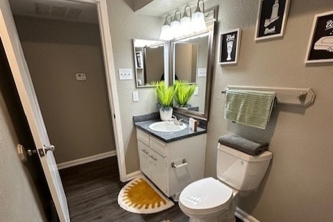 1/2 Bathroom