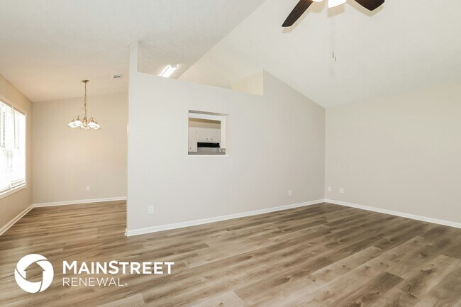 2737 Glendale Dr