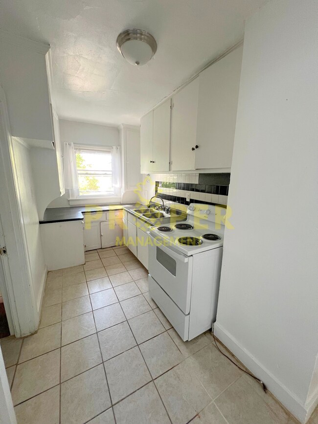 Photo - 1120 Lexington Ave Unit 1122 Lexington Avenue