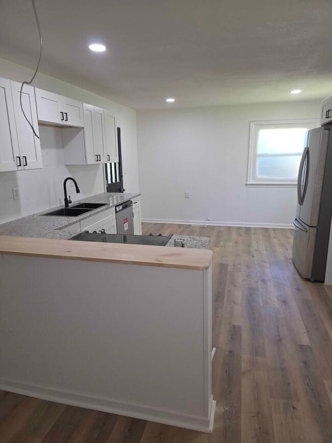 Photo - 11208 Applewood Dr