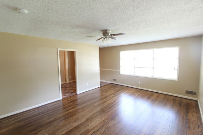 Photo - New On The Market! What a GREAT HOUSE!! Better Hurry To See This One!!