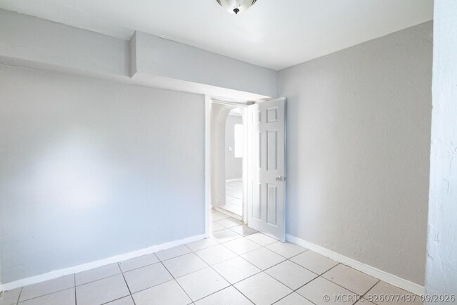 1104 22nd St
