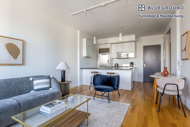 Photo - 550 W 54th St Unidad SI FL27-ID1102