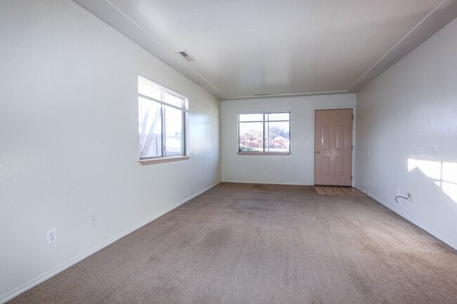 Photo - 8040 E Lakeshore Dr Unit Apt B