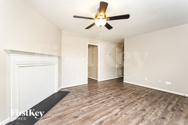 Photo - 2200 Emerald Creek Ct