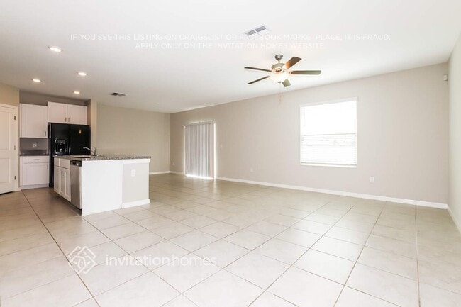 Photo - 15606 Greenleaf Bay St