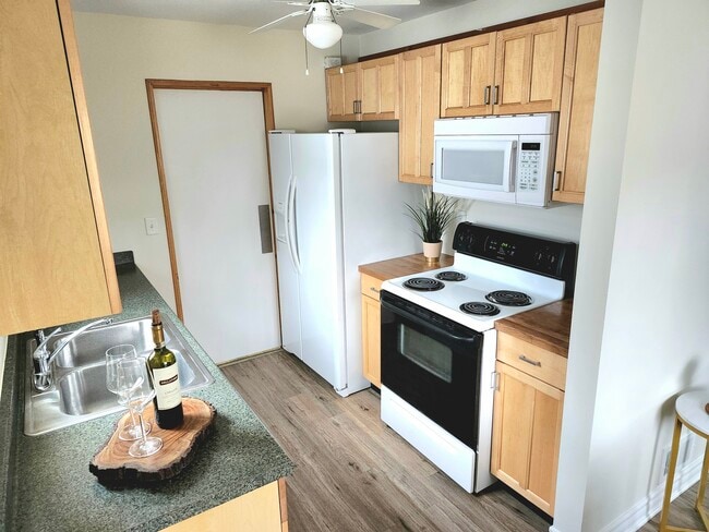 Cocina - 2189 Ridgemont Rd