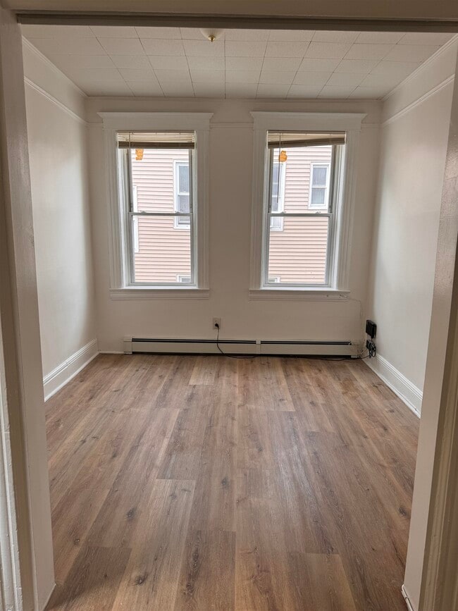 181 Princeton Ave Unit 2