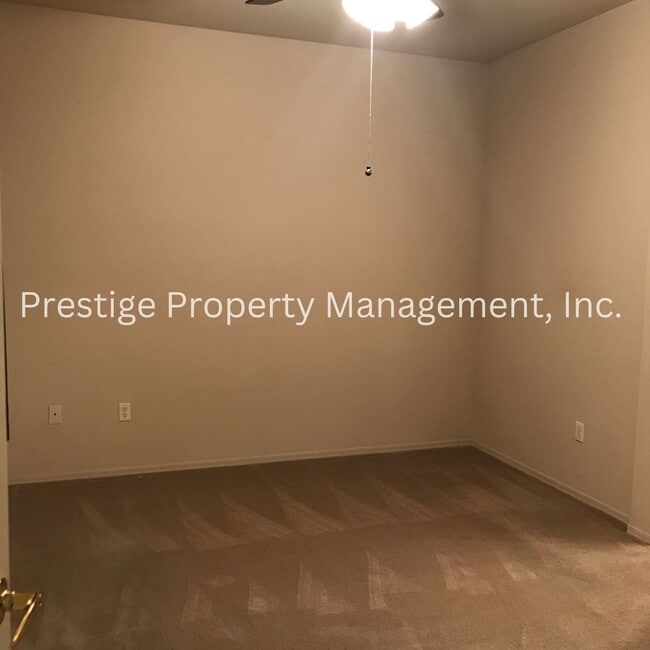 Photo - Super Cute 2Bd/2Ba Green Valley Home!!
