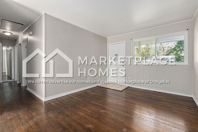 Photo - 590 Calder Ave