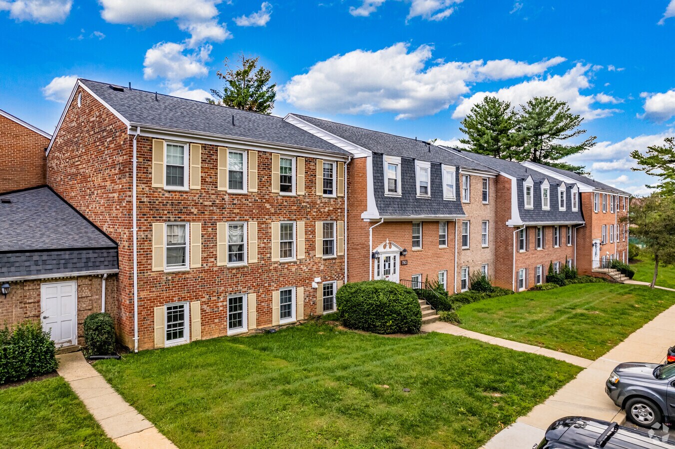 801 Quince Orchard Blvd - Potomac Oaks