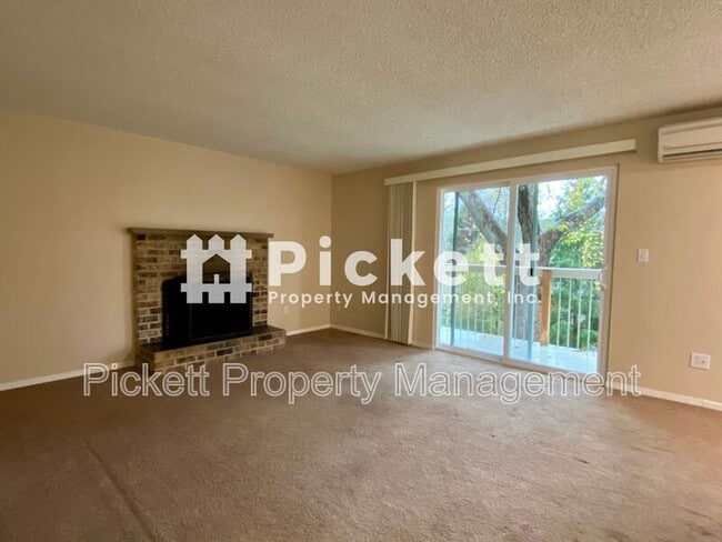 Photo - 11660 Schold Rd NW