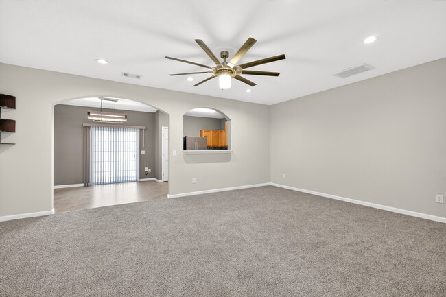 Photo - 8333 Rossi Rd