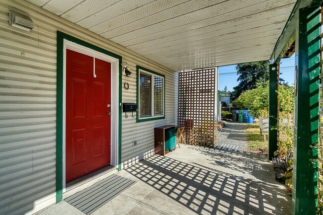 415 Murray St Unit Lower