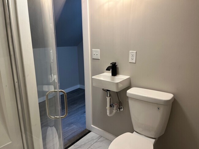 Photo - 113 Brookline Rd