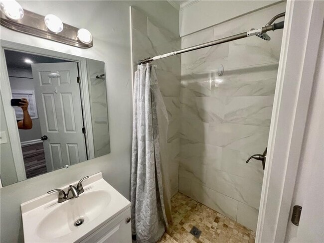 Photo - 6068 Tracy Valley Dr NW