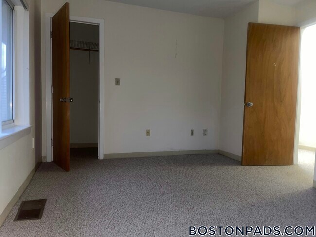 Photo - 140 N Beacon St Unit A3