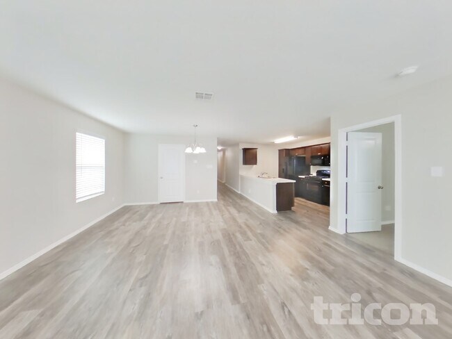 Photo - 424 Mallow Dr