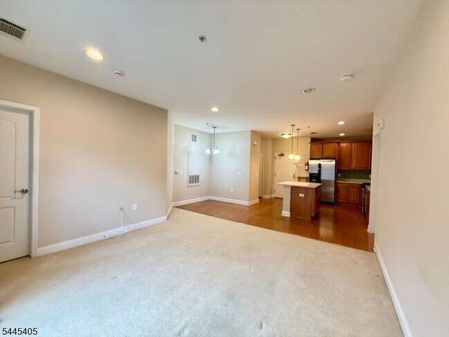 Photo - 2214 Ramapo Ct Unidad 2214